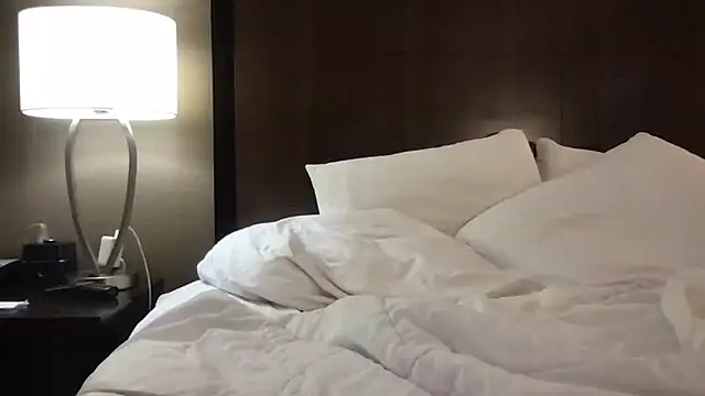 19bambam87 online show from March 15, 2026, 8:49 pm