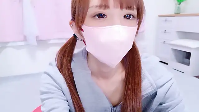 Snapshot of shihori_s2 chatting on May 13, 2026, 12:01 pm shihori s2 online show from May 13, 2026, 12:01 pm