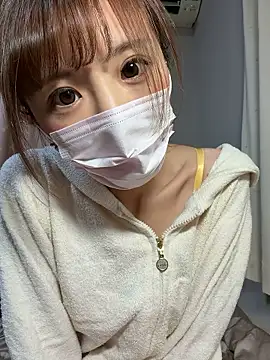 Snapshot of shihori_s2 chatting on January 12, 2026, 2:13 pm shihori s2 online show from January 12, 2026, 2:13 pm