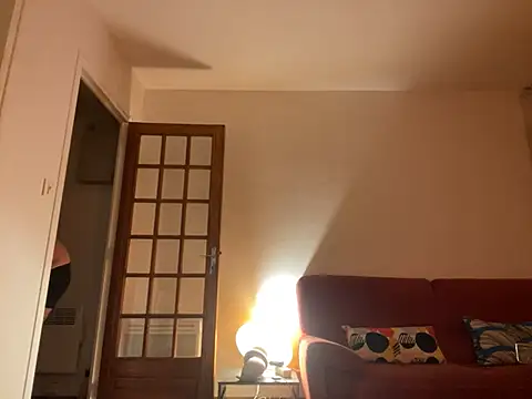 porompomperro online show from January 30, 2025, 8:42 pm