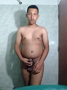 Fuenmayor40 online show from January 19, 2026, 5:44 am