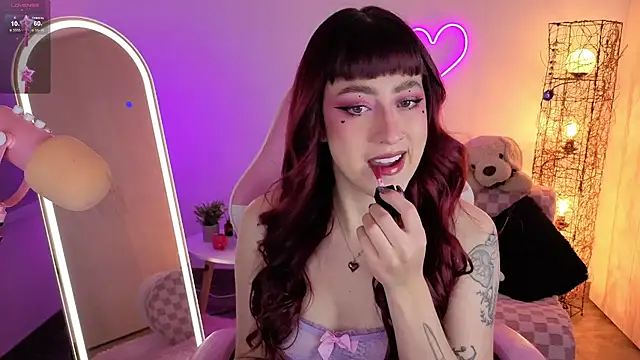 violet ch online show from July 24, 2026, 8:27 pm