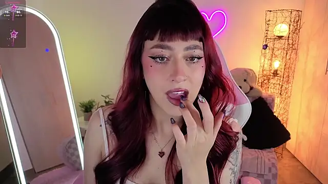 violet ch online show from July 22, 2026, 6:54 pm