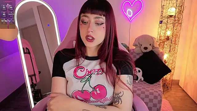 violet ch online show from July 29, 2026, 7:02 pm
