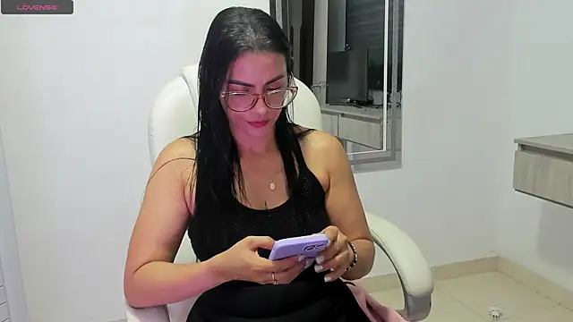 dahian carter online show from October 25, 2025, 1:01 pm