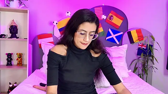 SophieGomez22 online show from July 12, 2026, 11:22 am