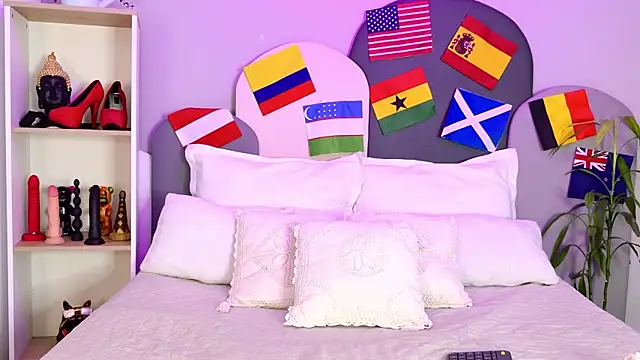 SophieGomez22 online show from July 15, 2026, 11:39 am