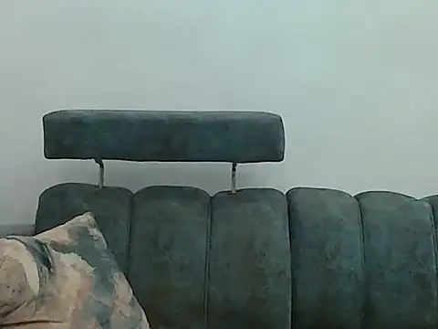 Snapshot of _hornyHami_ chatting on December 4, 2024, 10:24 pm hornyHami online show from December 4, 2024, 10:24 pm