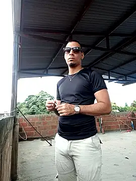 bonehur online show from March 6, 2025, 7:54 pm