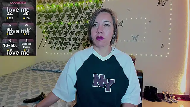 Lady breaks hearts online show from September 11, 2025, 10:37 am