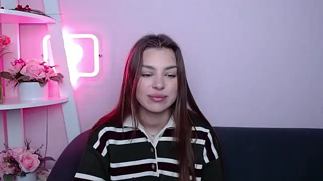 MilanaAngelAs online show from April 24, 2026, 4:36 am
