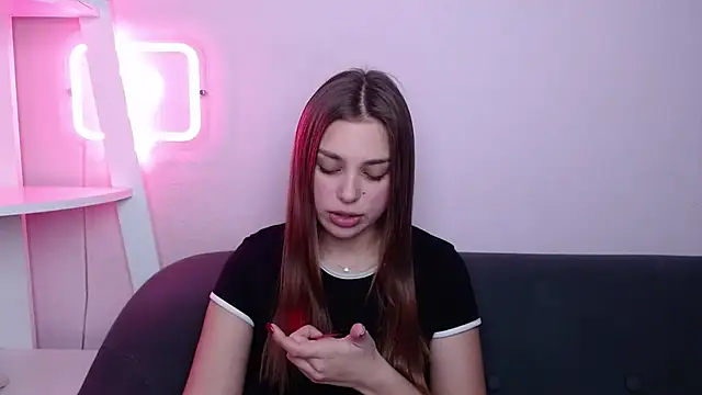 MilanaAngelAs online show from March 16, 2026, 8:44 pm