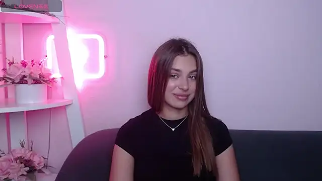 MilanaAngelAs online show from July 30, 2026, 4:55 am
