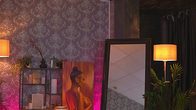 EvaZane online show from March 3, 2025, 4:26 pm