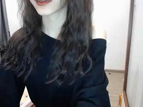 LiDonnaa online show from February 9, 2025, 1:46 pm