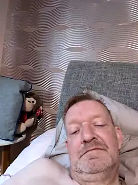 Snapshot of No-ties-fk chatting on October 21, 2025, 11:31 am No-ties-fk online show from October 21, 2025, 11:31 am