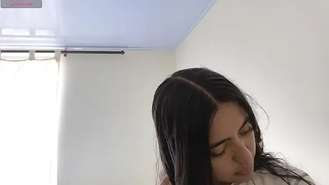 ViolettaSummer online show from October 4, 2025, 5:36 pm