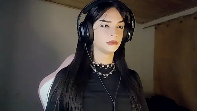 Dollbehavior  online show from February 2, 2026, 2:21 am