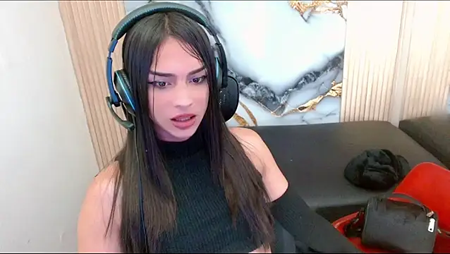 Dollbehavior  online show from September 10, 2025, 3:49 am