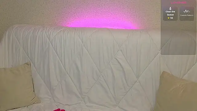 ellie kramer online show from February 20, 2025, 10:15 pm