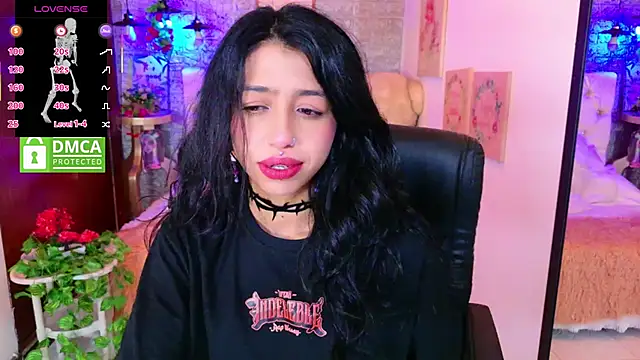 REDHOTTER  online show from September 25, 2025, 7:42 pm