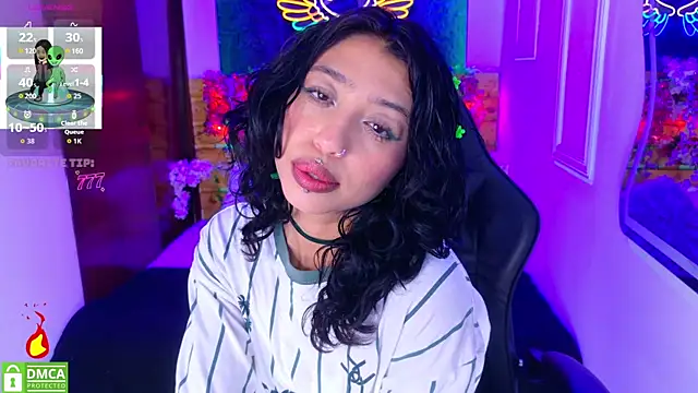 REDHOTTER  online show from August 6, 2026, 7:42 pm