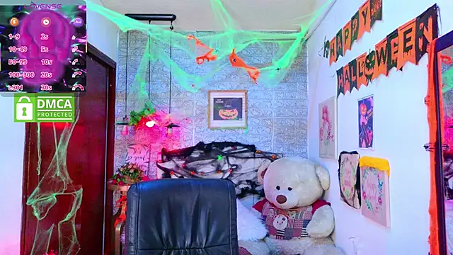 REDHOTTER  online show from October 4, 2025, 8:21 pm