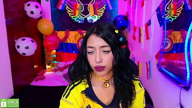 REDHOTTER  online show from July 3, 2026, 7:53 pm