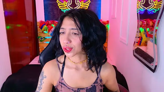 REDHOTTER  online show from August 1, 2026, 8:07 pm