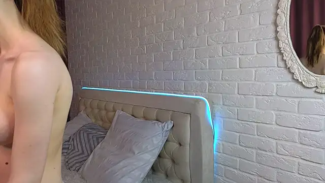 sofia  home online show from March 6, 2025, 8:59 pm