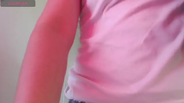 Lexyevans online show from September 19, 2025, 6:12 pm