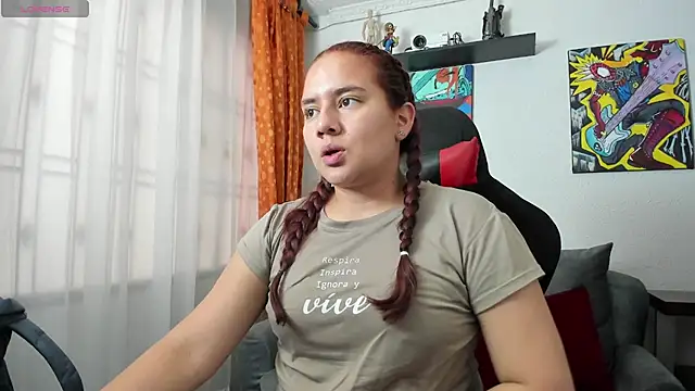 Lexyevans online show from October 26, 2025, 9:15 pm