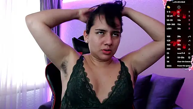 Lexyevans online show from February 18, 2025, 7:09 pm