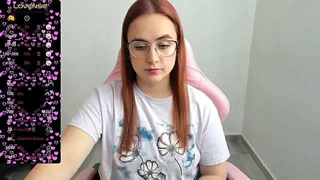 maryluna95 online show from February 18, 2025, 5:31 pm