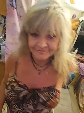 Snapshot of annika_lately chatting on July 1, 2026, 6:19 pm annika lately online show from July 1, 2026, 6:19 pm
