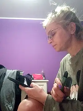 BritneyHudson online show from February 26, 2026, 2:11 am