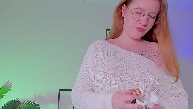 Tori the witch online show from March 14, 2025, 5:38 am