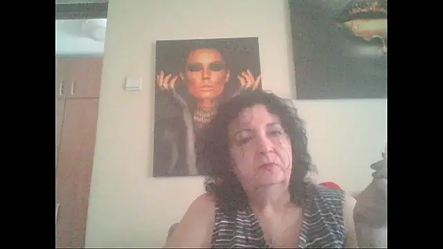 Snapshot of maturekorine chatting on July 21, 2026, 2:40 pm maturekorine online show from July 21, 2026, 2:40 pm
