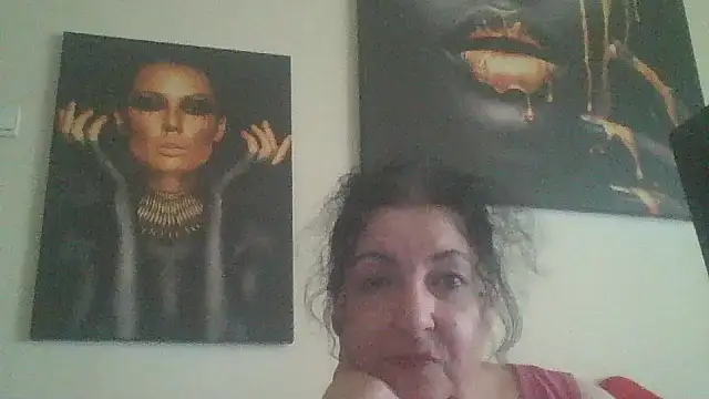 Snapshot of maturekorine chatting on June 25, 2026, 9:47 am maturekorine online show from June 25, 2026, 9:47 am