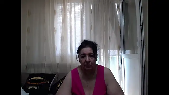 Snapshot of maturekorine chatting on June 28, 2026, 7:58 am maturekorine online show from June 28, 2026, 7:58 am
