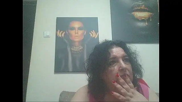Snapshot of maturekorine chatting on July 28, 2026, 5:45 pm maturekorine online show from July 28, 2026, 5:45 pm