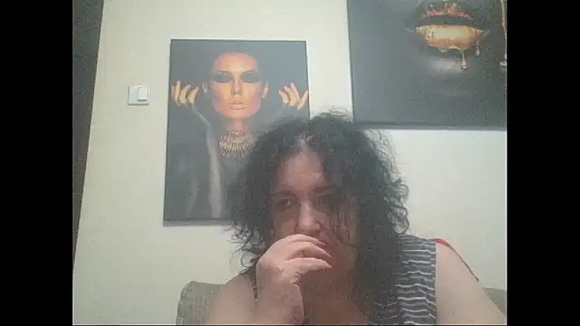 Snapshot of maturekorine chatting on July 24, 2026, 5:09 pm maturekorine online show from July 24, 2026, 5:09 pm