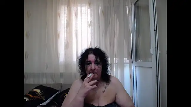 Snapshot of maturekorine chatting on June 29, 2026, 3:23 pm maturekorine online show from June 29, 2026, 3:23 pm