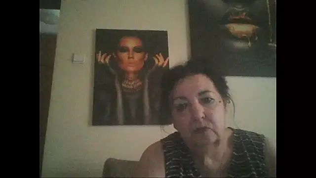 Snapshot of maturekorine chatting on July 22, 2026, 7:21 am maturekorine online show from July 22, 2026, 7:21 am