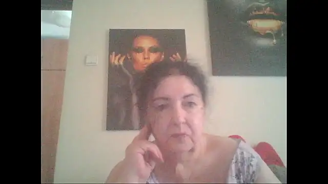 Snapshot of maturekorine chatting on August 1, 2026, 2:37 pm maturekorine online show from August 1, 2026, 2:37 pm