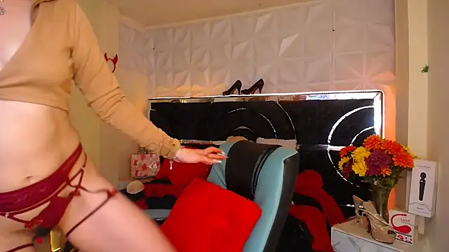 red moon 2 online show from March 10, 2025, 10:28 am