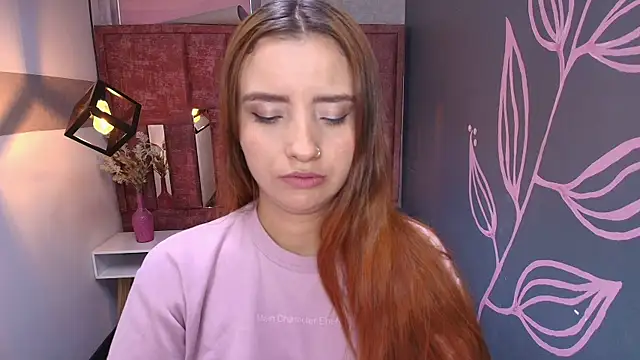 Snapshot of ZaraNolimits_ chatting on July 21, 2026, 1:23 pm ZaraNolimits online show from July 21, 2026, 1:23 pm