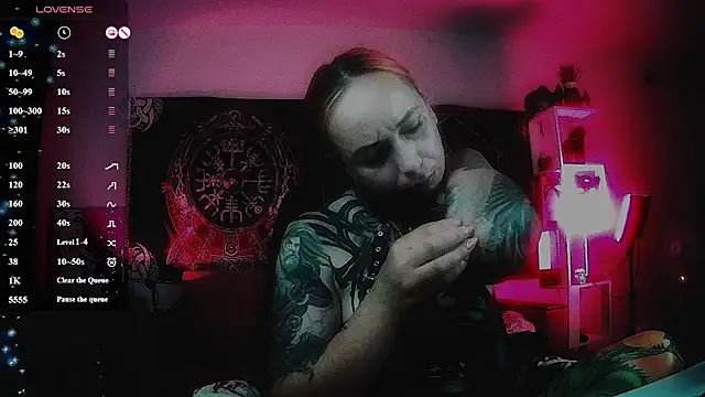 miss jenna lovee online show from June 22, 2026, 12:16 am