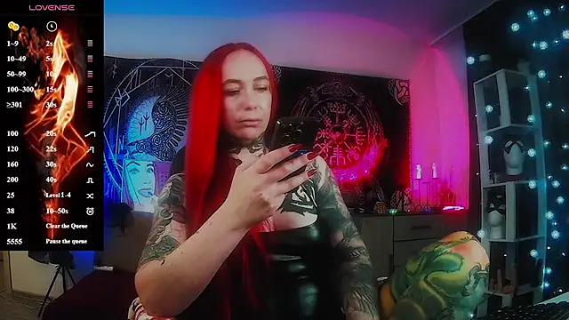 miss jenna lovee online show from April 30, 2026, 12:17 am