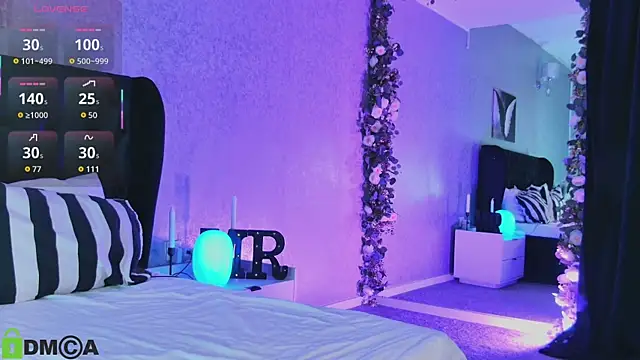 MashaReed  online show from November 16, 2025, 10:02 pm